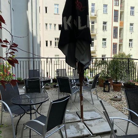 Apartments Cafe No.22 Praga Zewnętrze zdjęcie