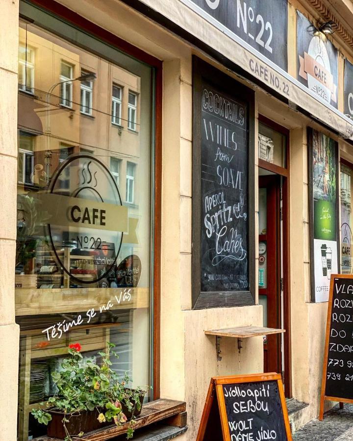 Apartments Cafe No.22 Praga Zewnętrze zdjęcie